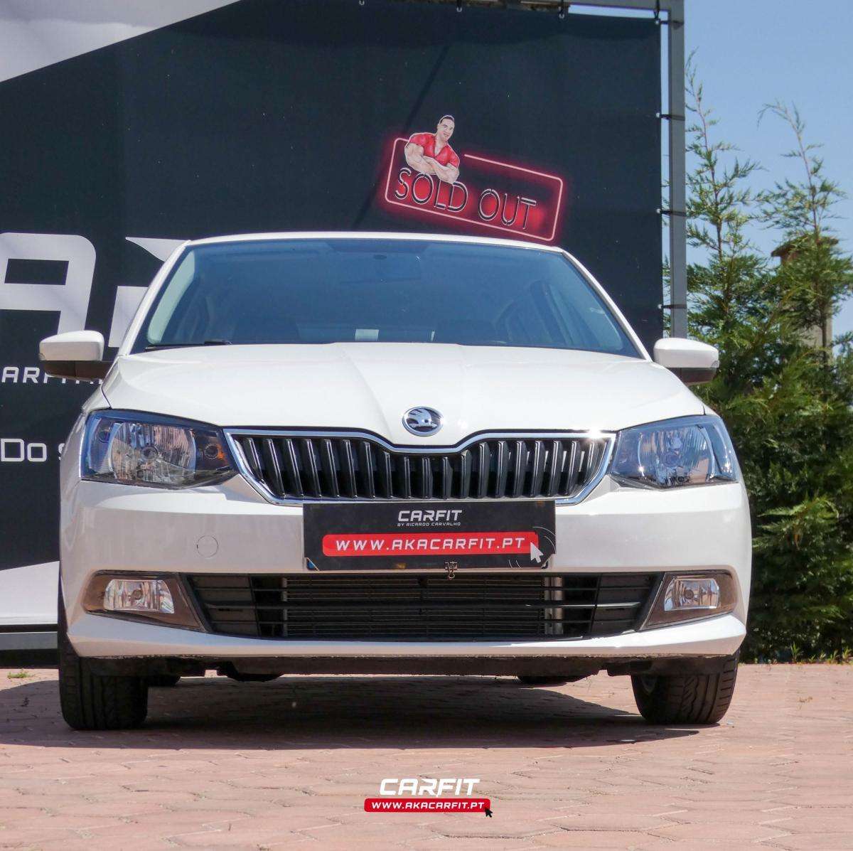 skoda-fabia-2015-gasolina-999cc