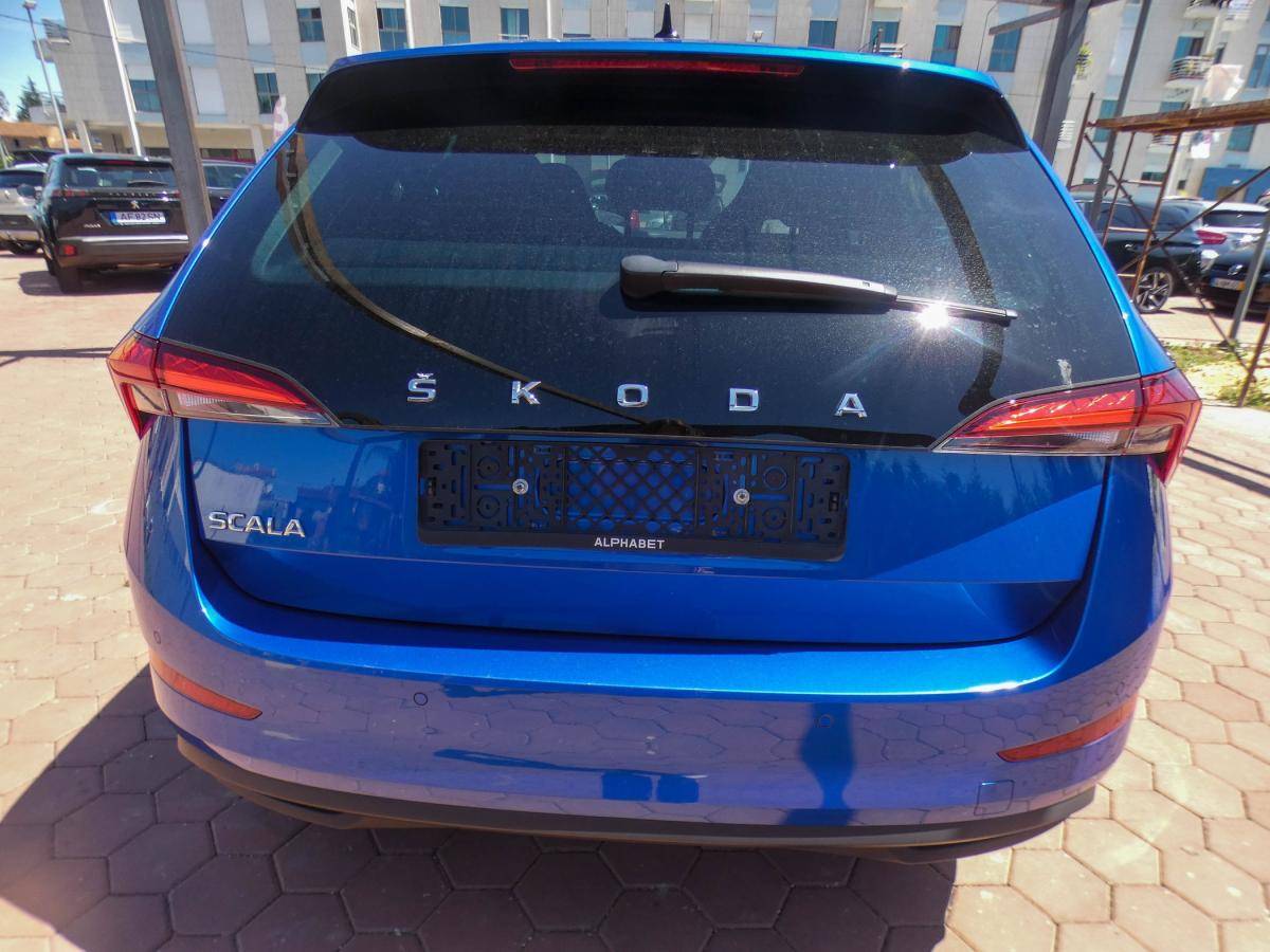 skoda-scala-2023-gasolina-999cc