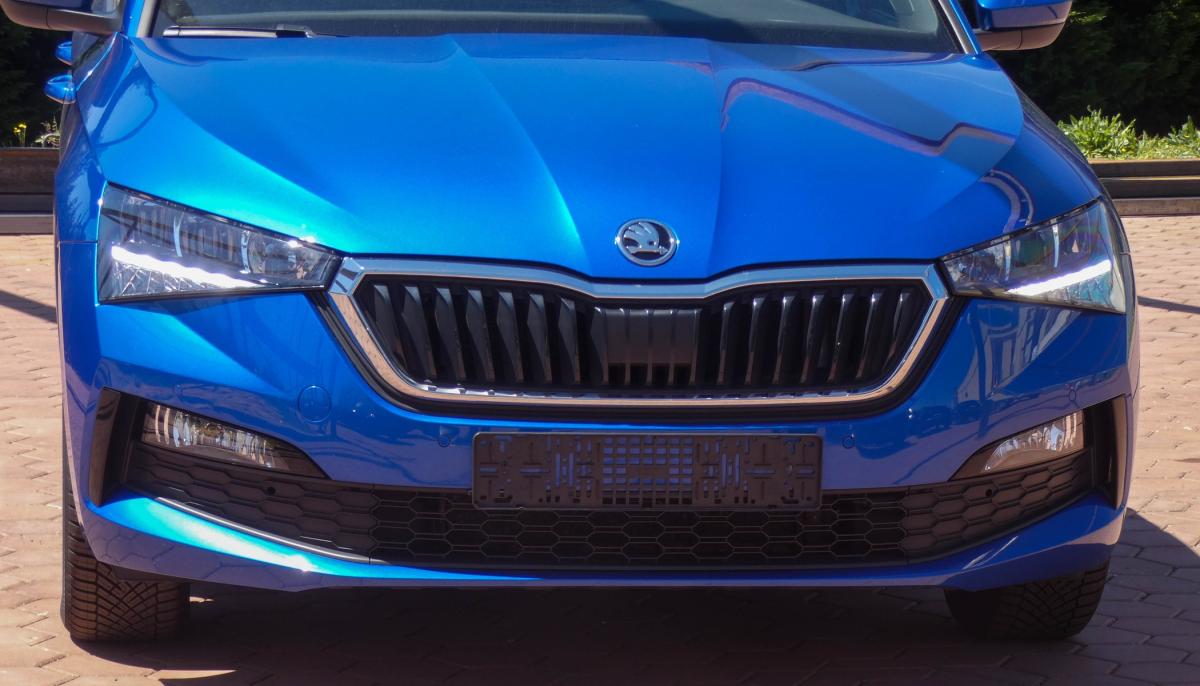 skoda-scala-2023-gasolina-999cc