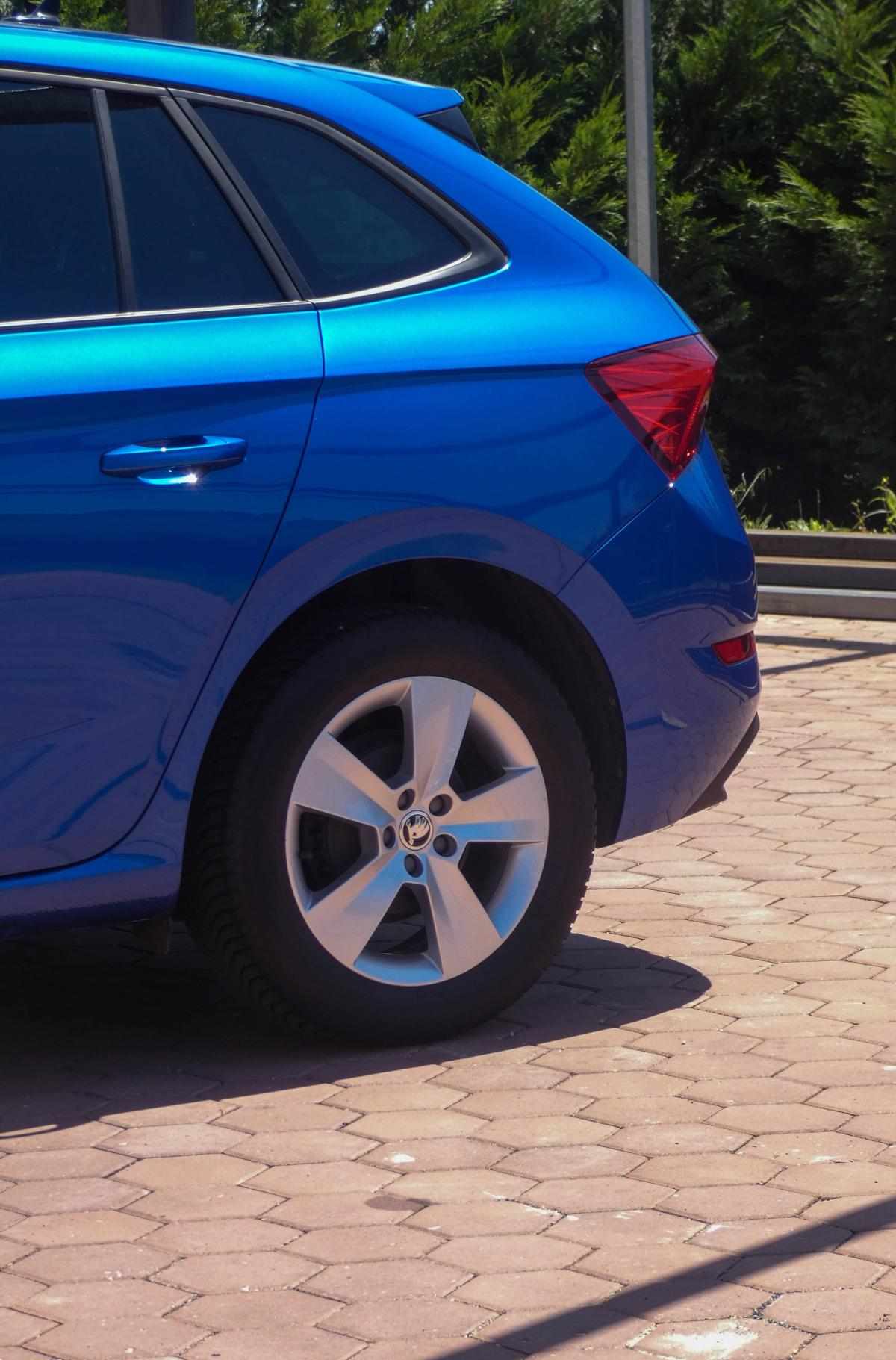 skoda-scala-2023-gasolina-999cc