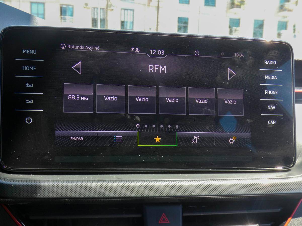 skoda-scala-2023-gasolina-999cc