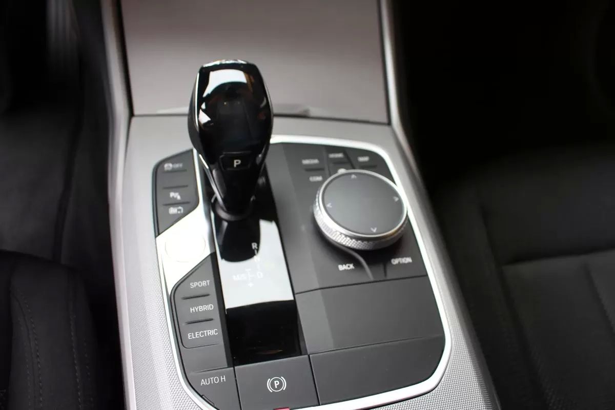 bmw-serie-3-2019-hibrido-1998cc