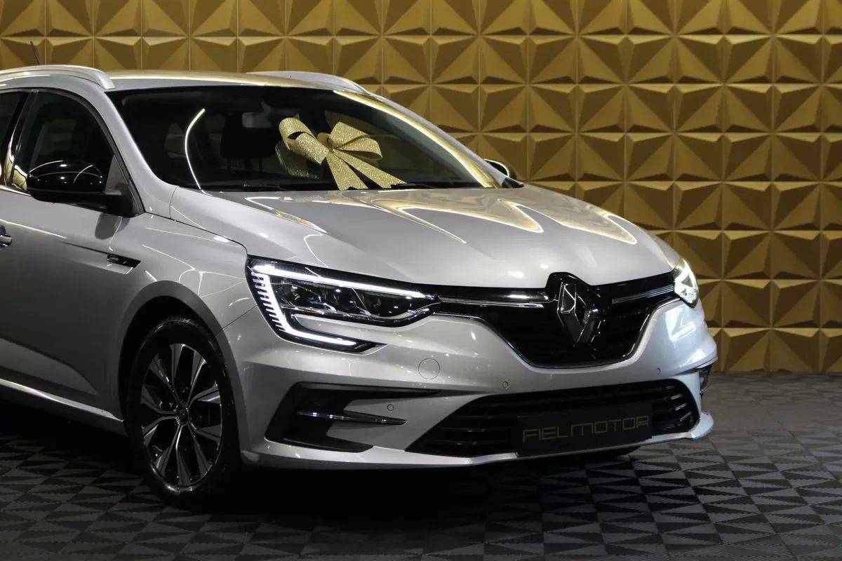 renault-megane-sport-tourer-2021-diesel-1461cc