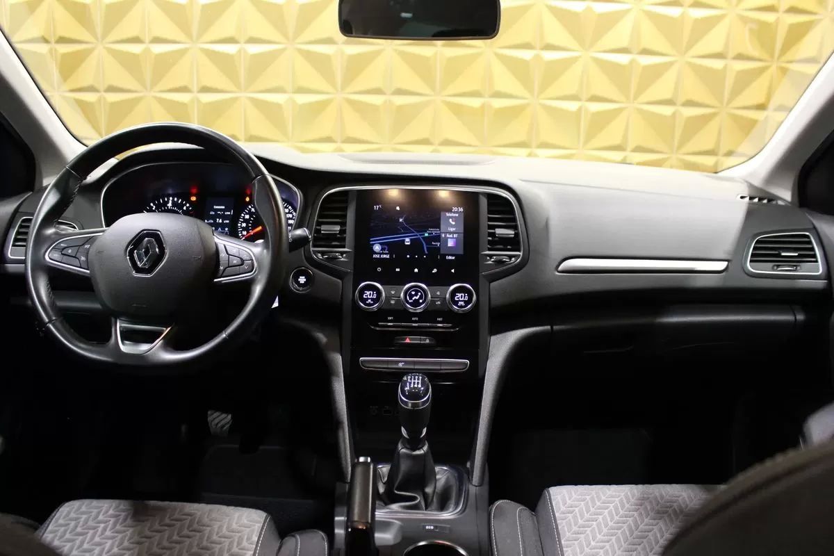 renault-megane-sport-tourer-2021-diesel-1461cc