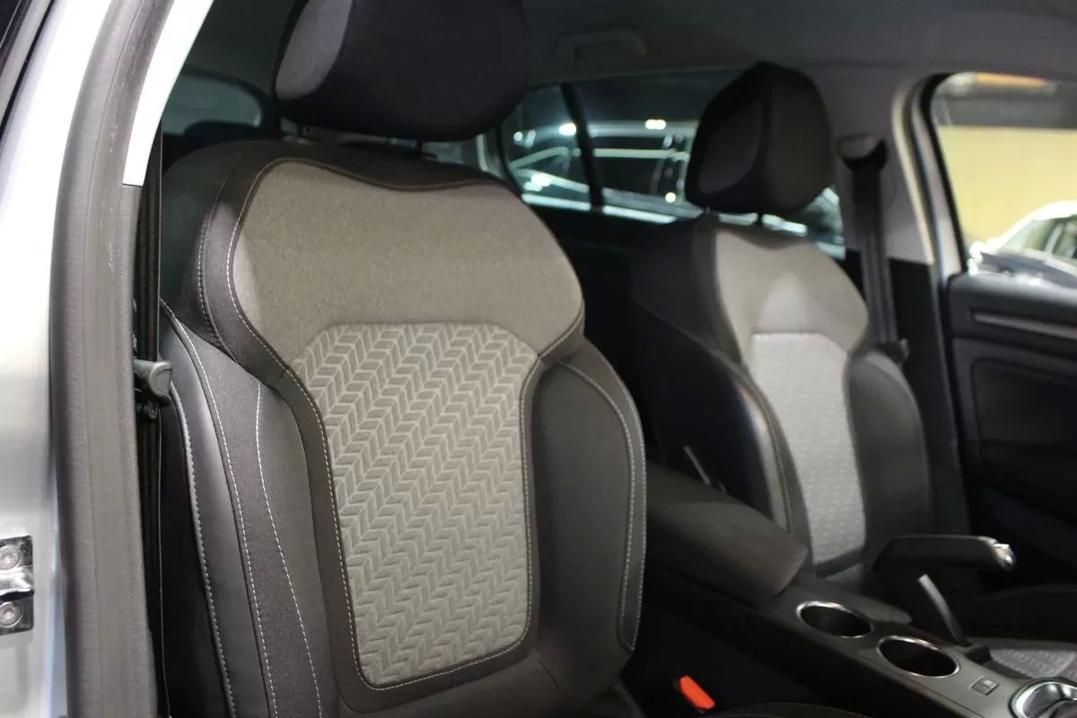 renault-megane-sport-tourer-2021-diesel-1461cc