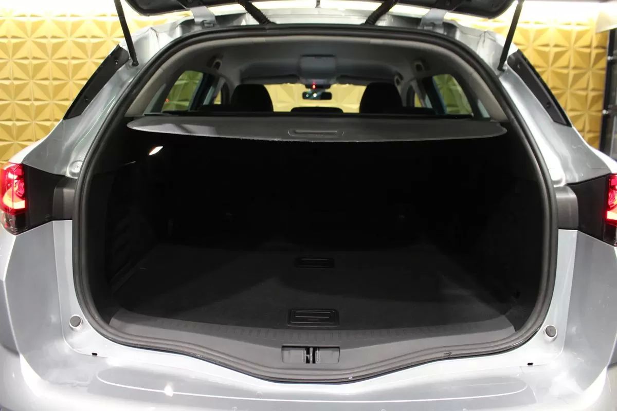 renault-megane-sport-tourer-2021-diesel-1461cc