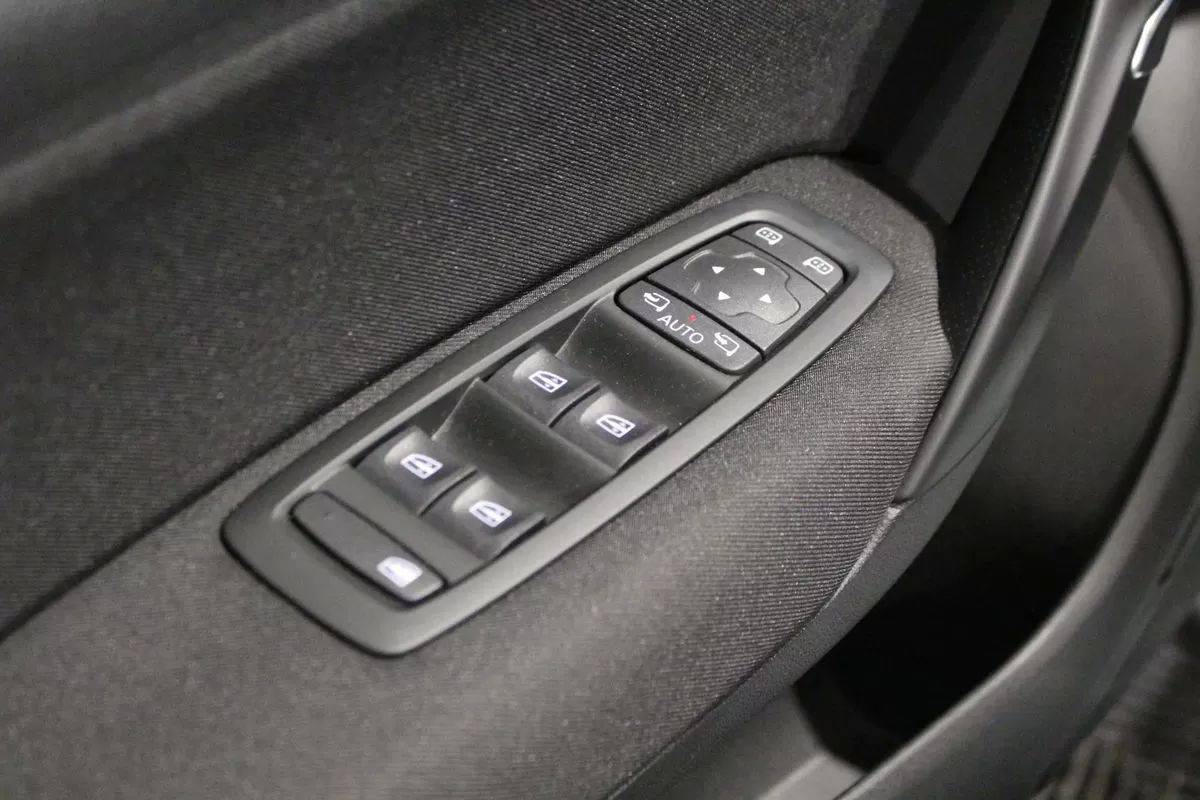 renault-megane-sport-tourer-2021-diesel-1461cc