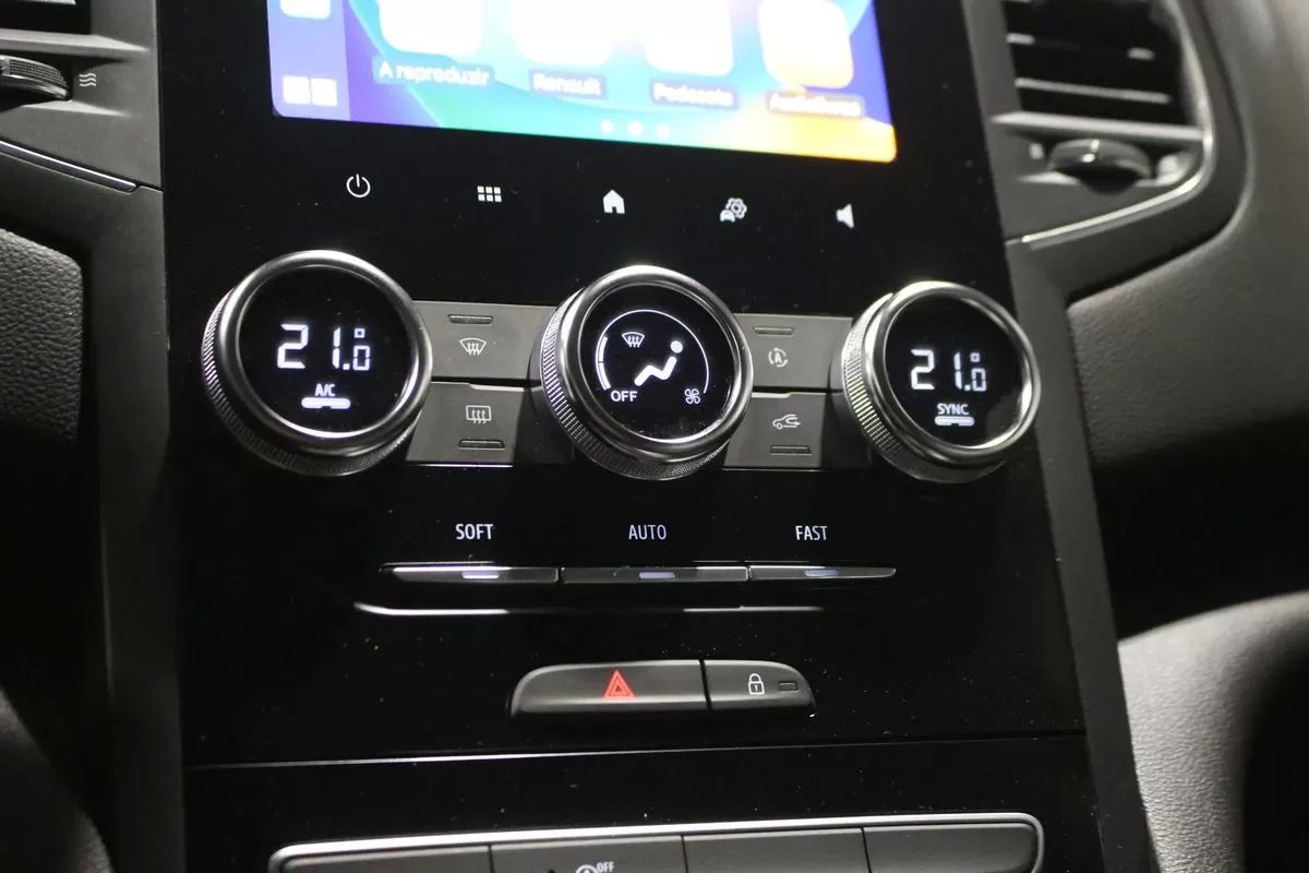 renault-megane-sport-tourer-2021-diesel-1461cc