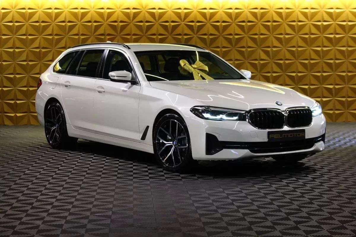 bmw-serie-5-2023-diesel-1995cc