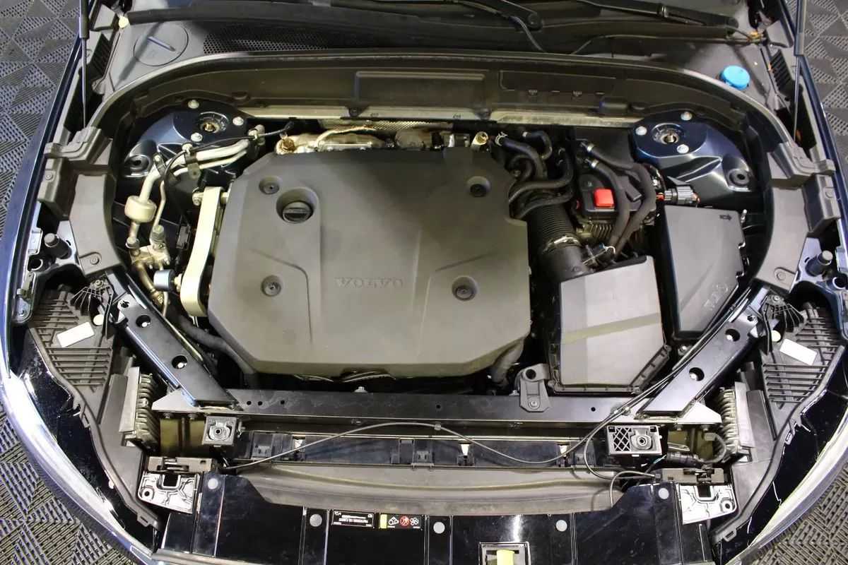 volvo-xc60-2021-diesel-1969cc