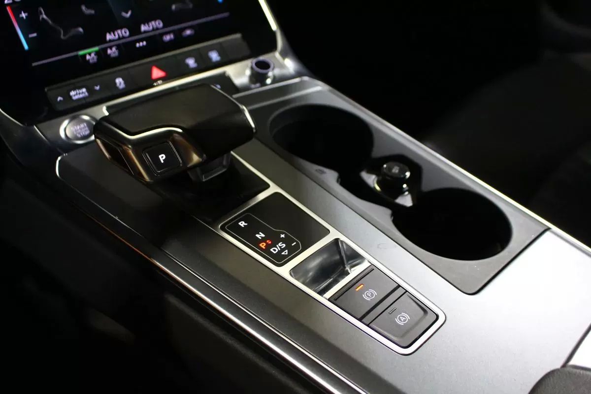 audi-a6-avant-2020-diesel-1968cc