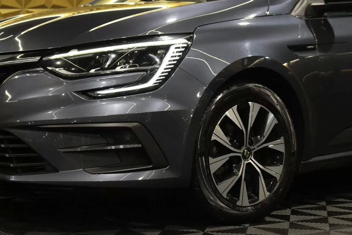 renault-megane-sport-tourer-2021-diesel-1461cc