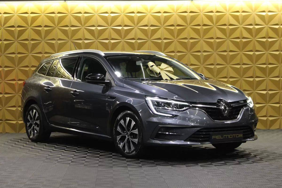 renault-megane-sport-tourer-2021-diesel-1461cc