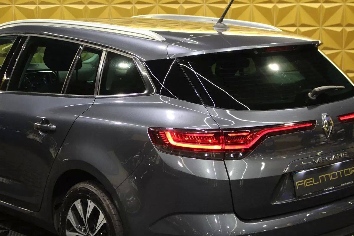 renault-megane-sport-tourer-2021-diesel-1461cc