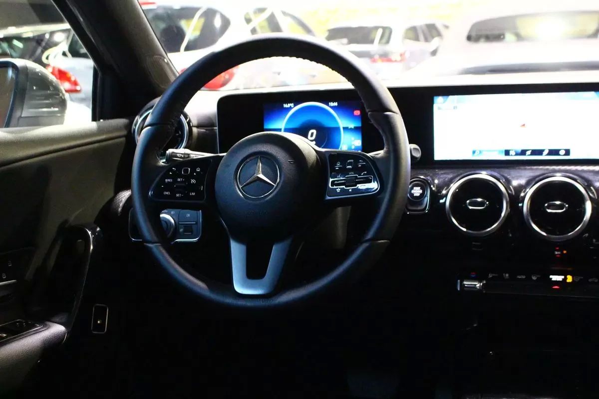 mercedes-benz-classe-a-2020-hibrido-1332cc