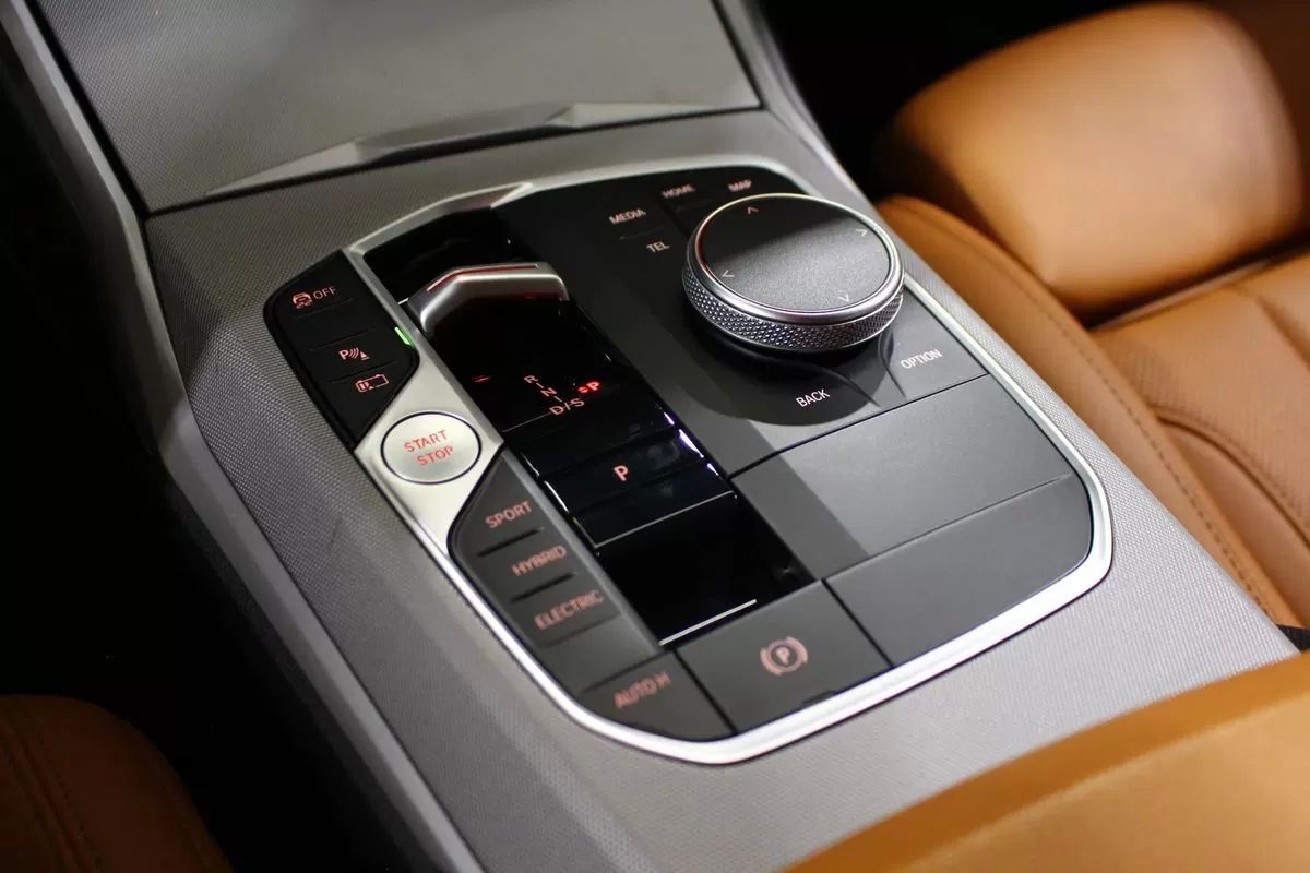 bmw-serie-3-2023-hibrido-1998cc