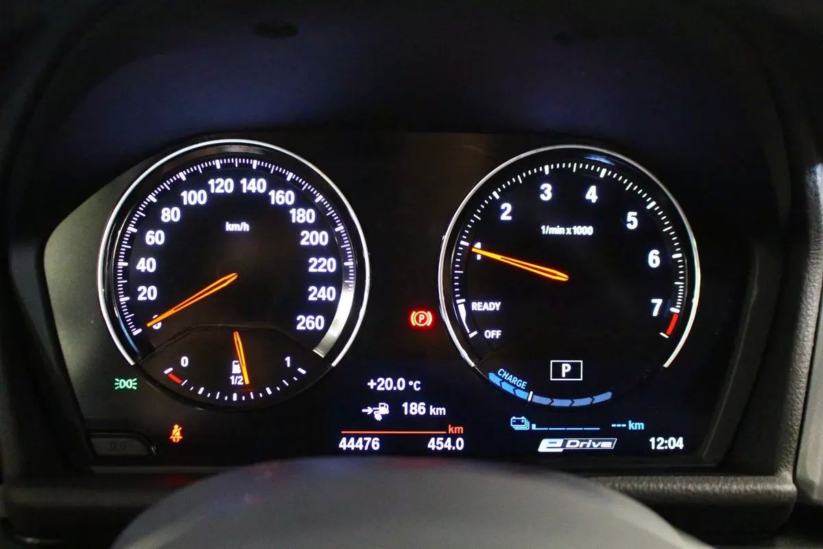 bmw-serie-2-2019-hibrido-1499cc