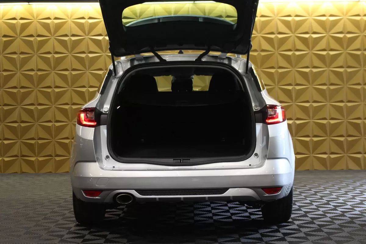 renault-megane-sport-tourer-2020-diesel-1461cc
