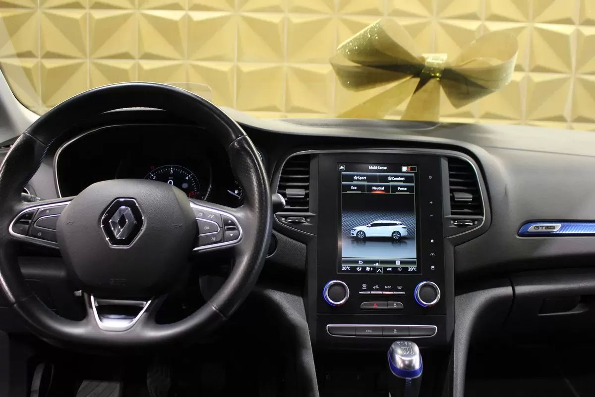 renault-megane-sport-tourer-2020-diesel-1461cc