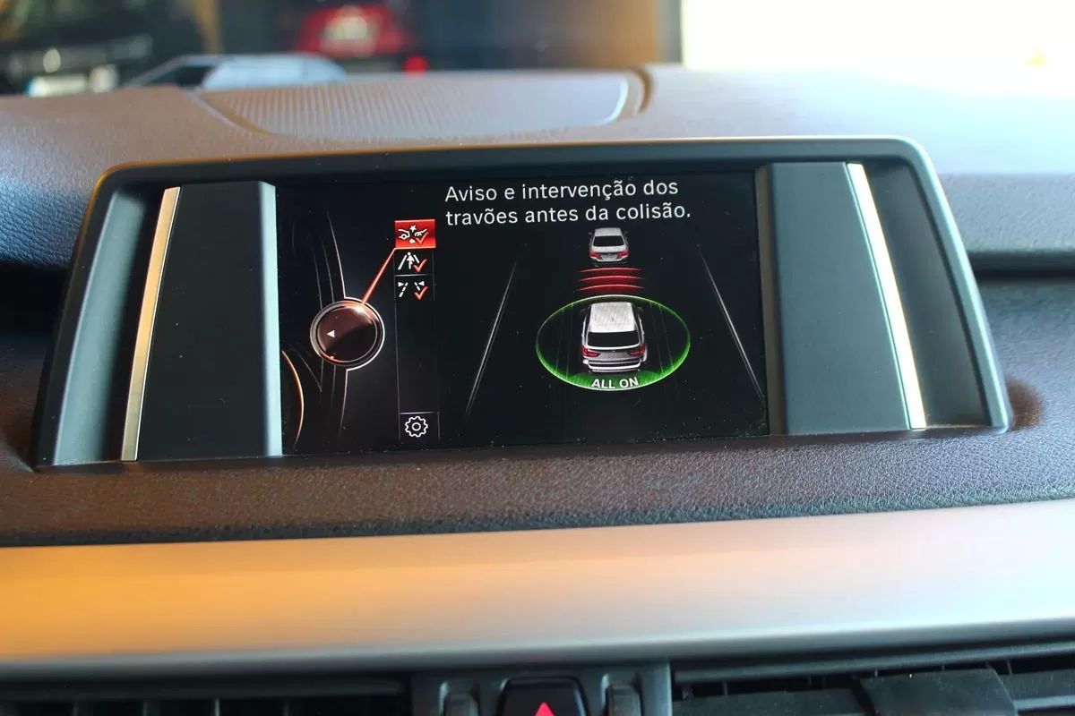 bmw-x5-2018-diesel-1995cc
