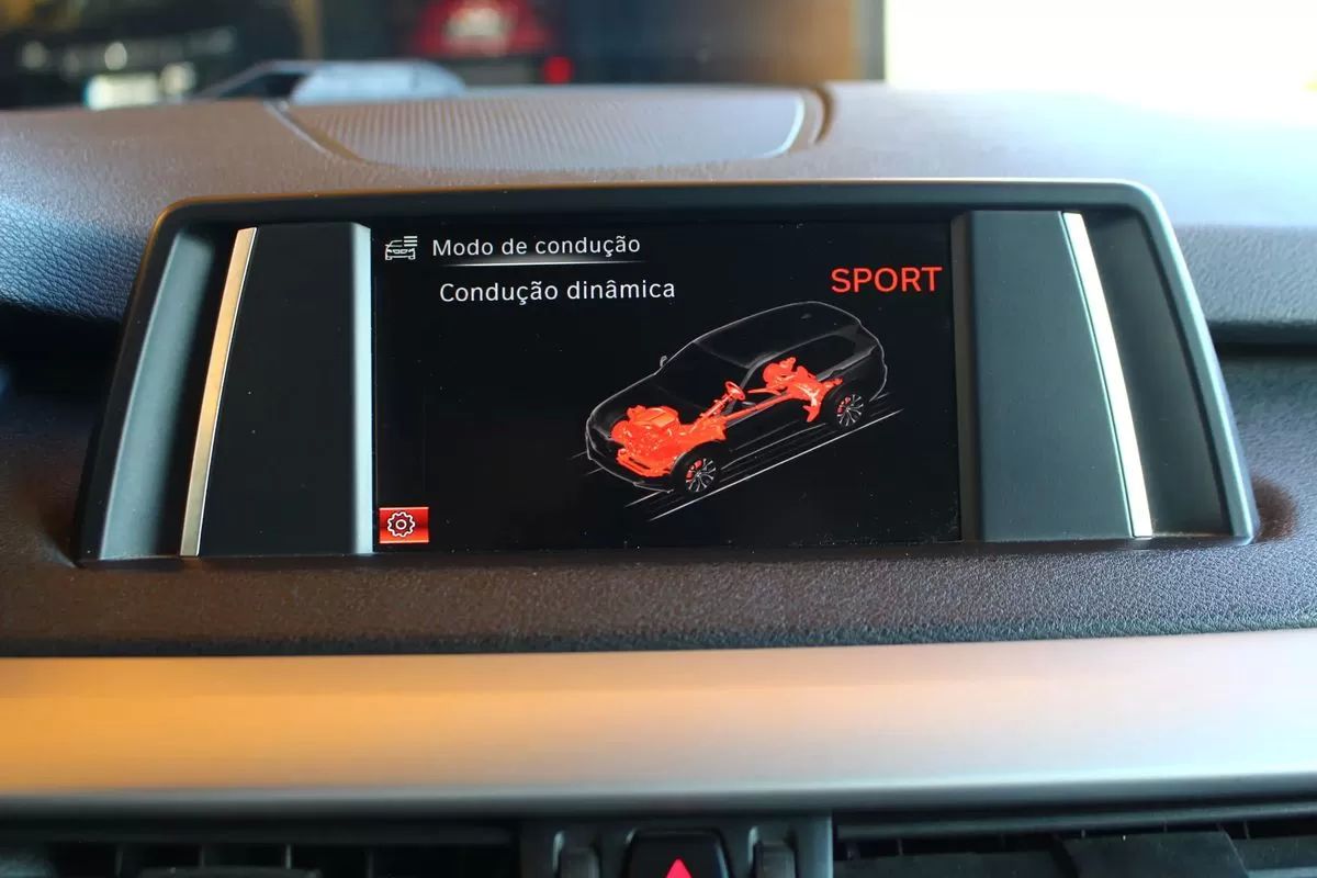 bmw-x5-2018-diesel-1995cc