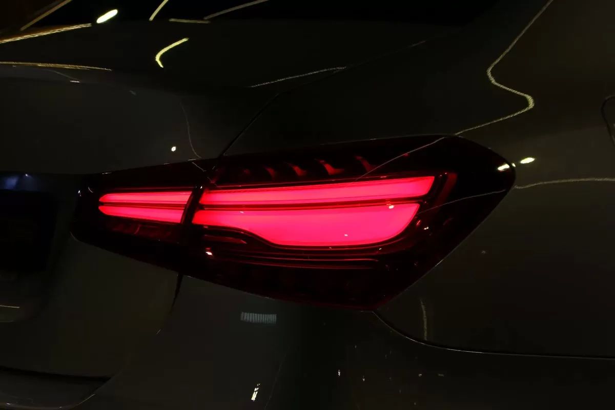 mercedes-benz-classe-a-2023-hibrido-1332cc