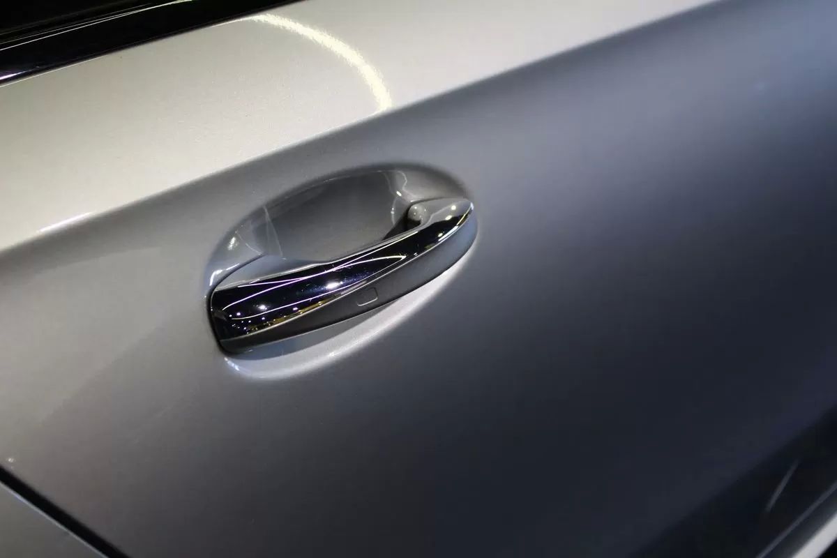mercedes-benz-classe-a-2023-hibrido-1332cc