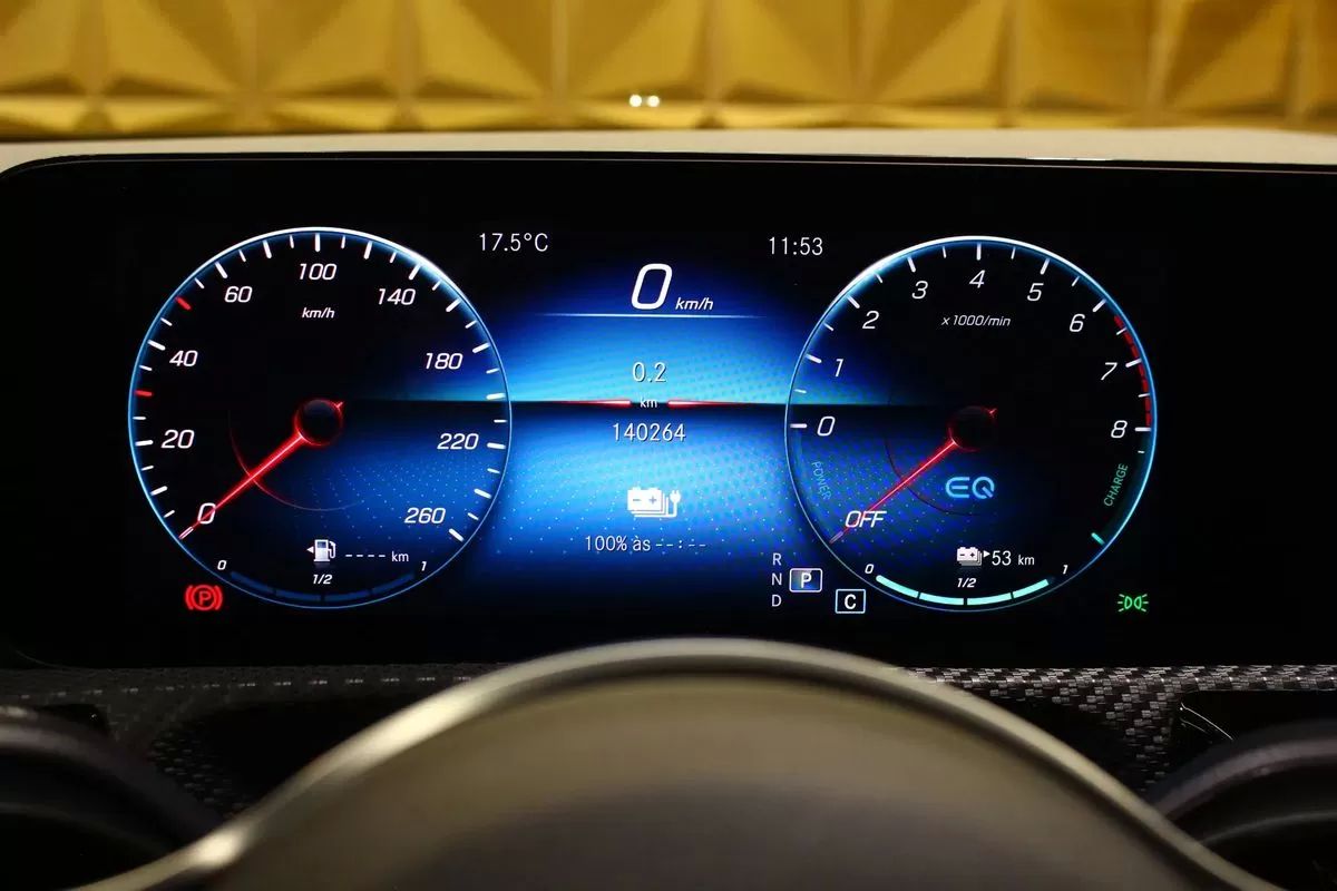 mercedes-benz-classe-a-2020-hibrido-1332cc
