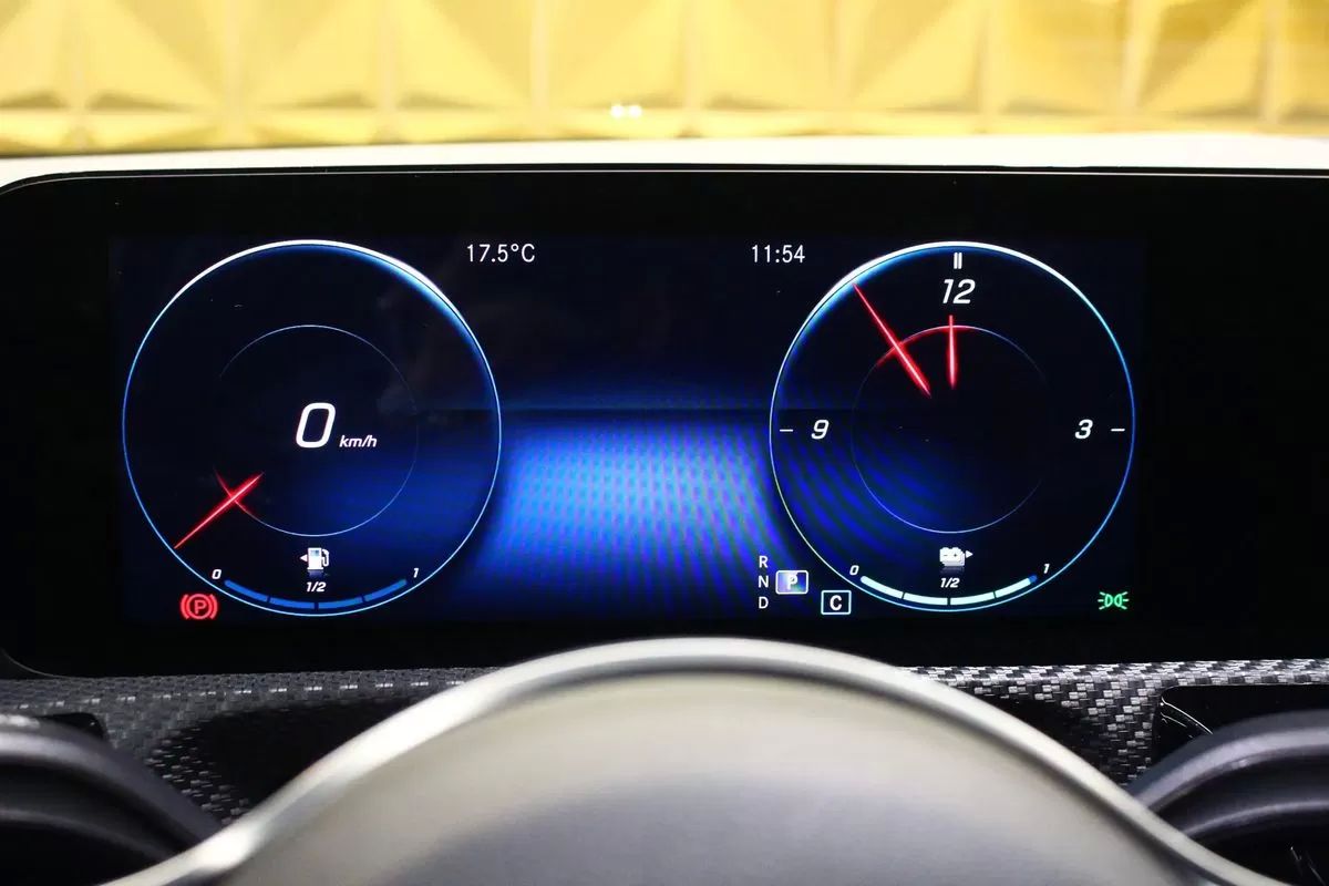 mercedes-benz-classe-a-2020-hibrido-1332cc