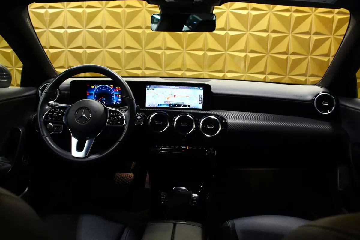 mercedes-benz-cla-2022-hibrido-1332cc