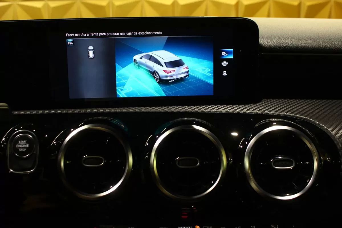 mercedes-benz-cla-2022-hibrido-1332cc