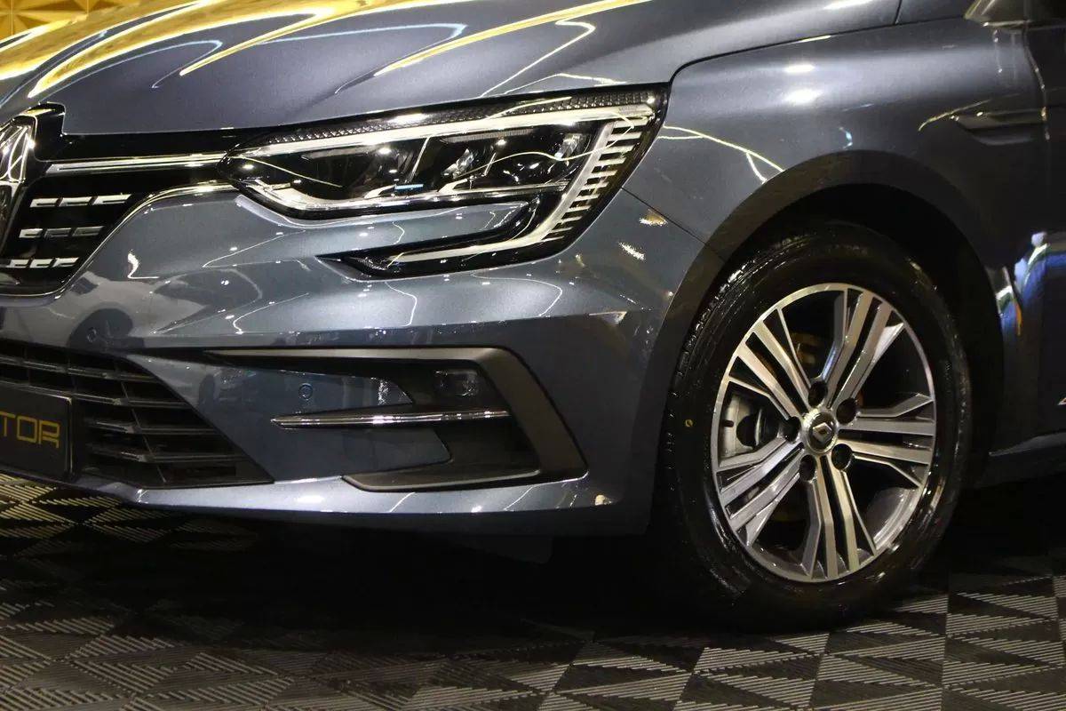 renault-megane-sport-tourer-2022-diesel-1461cc