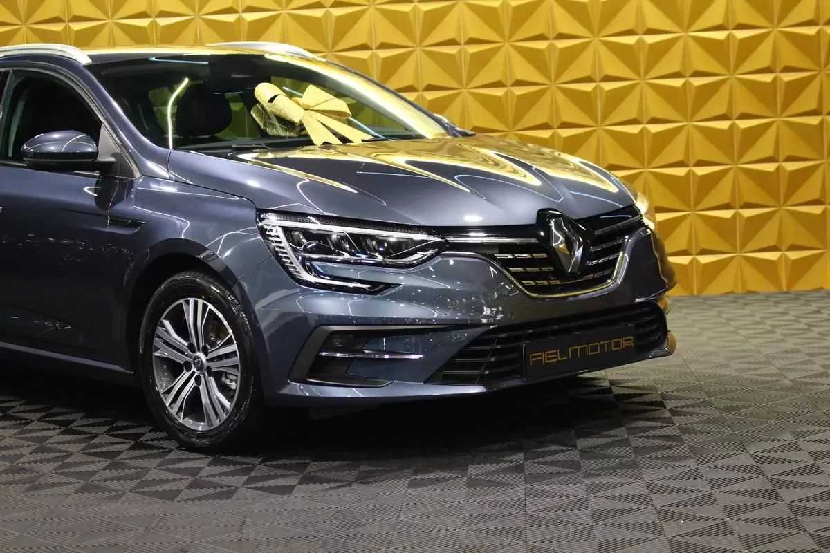 renault-megane-sport-tourer-2022-diesel-1461cc