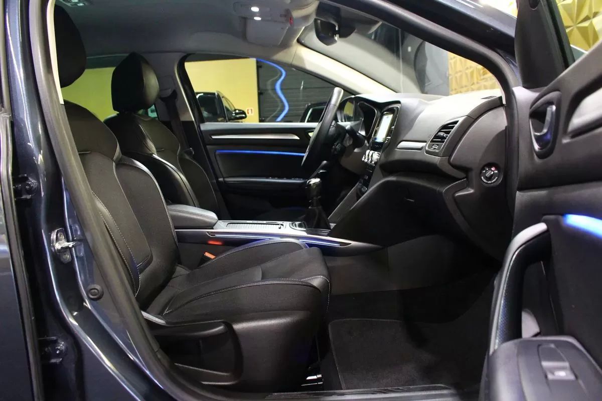 renault-megane-sport-tourer-2022-diesel-1461cc