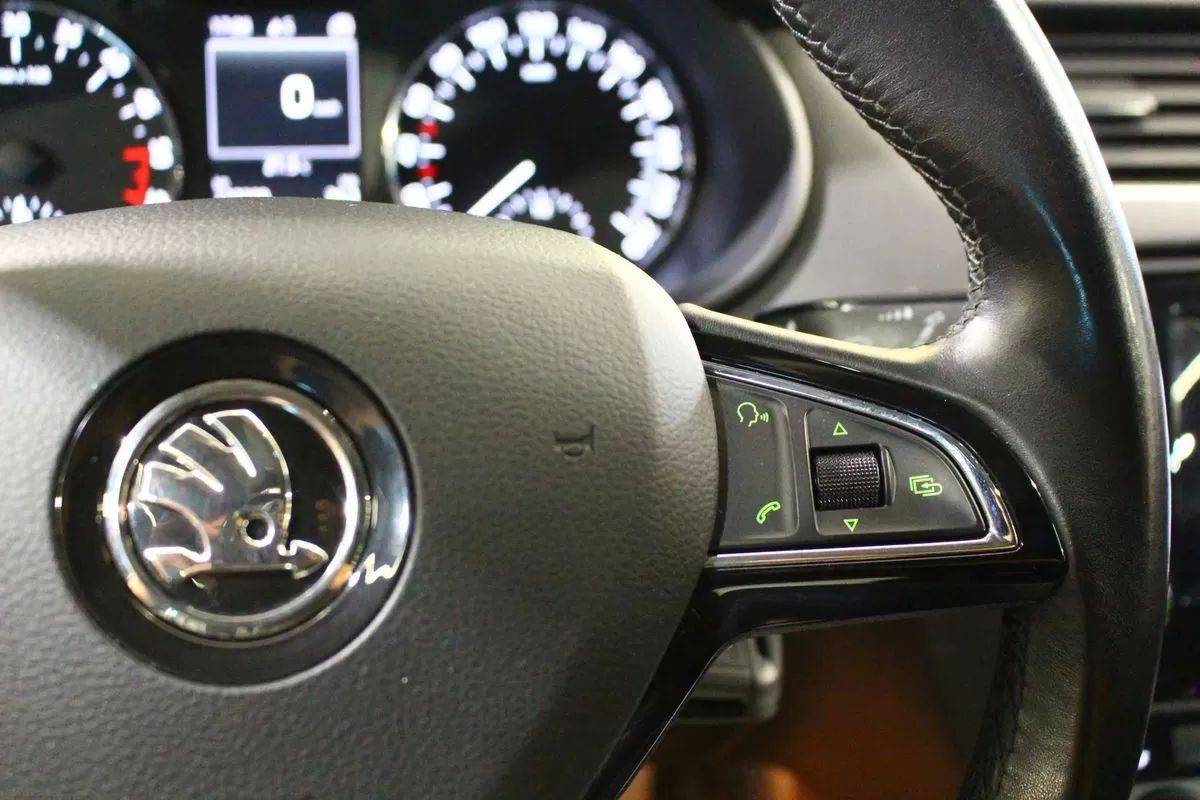 skoda-octavia-2013-diesel-1598cc