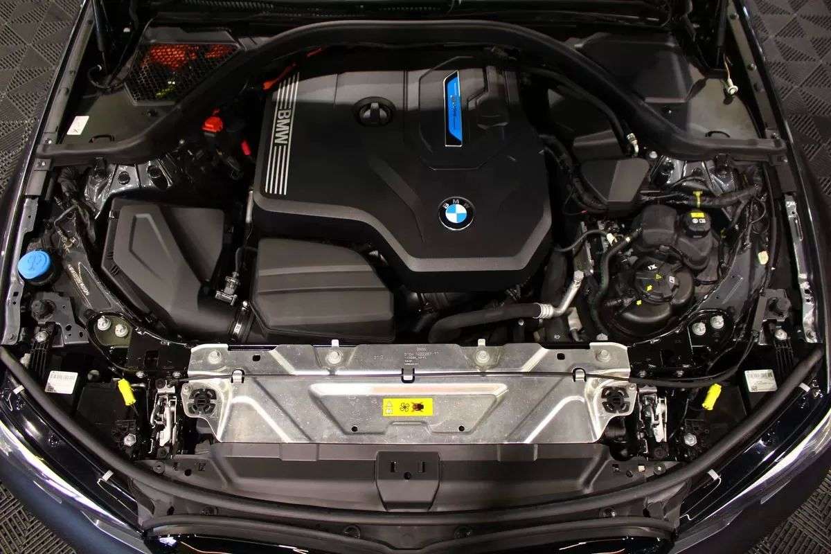 bmw-serie-3-2022-hibrido-1998cc