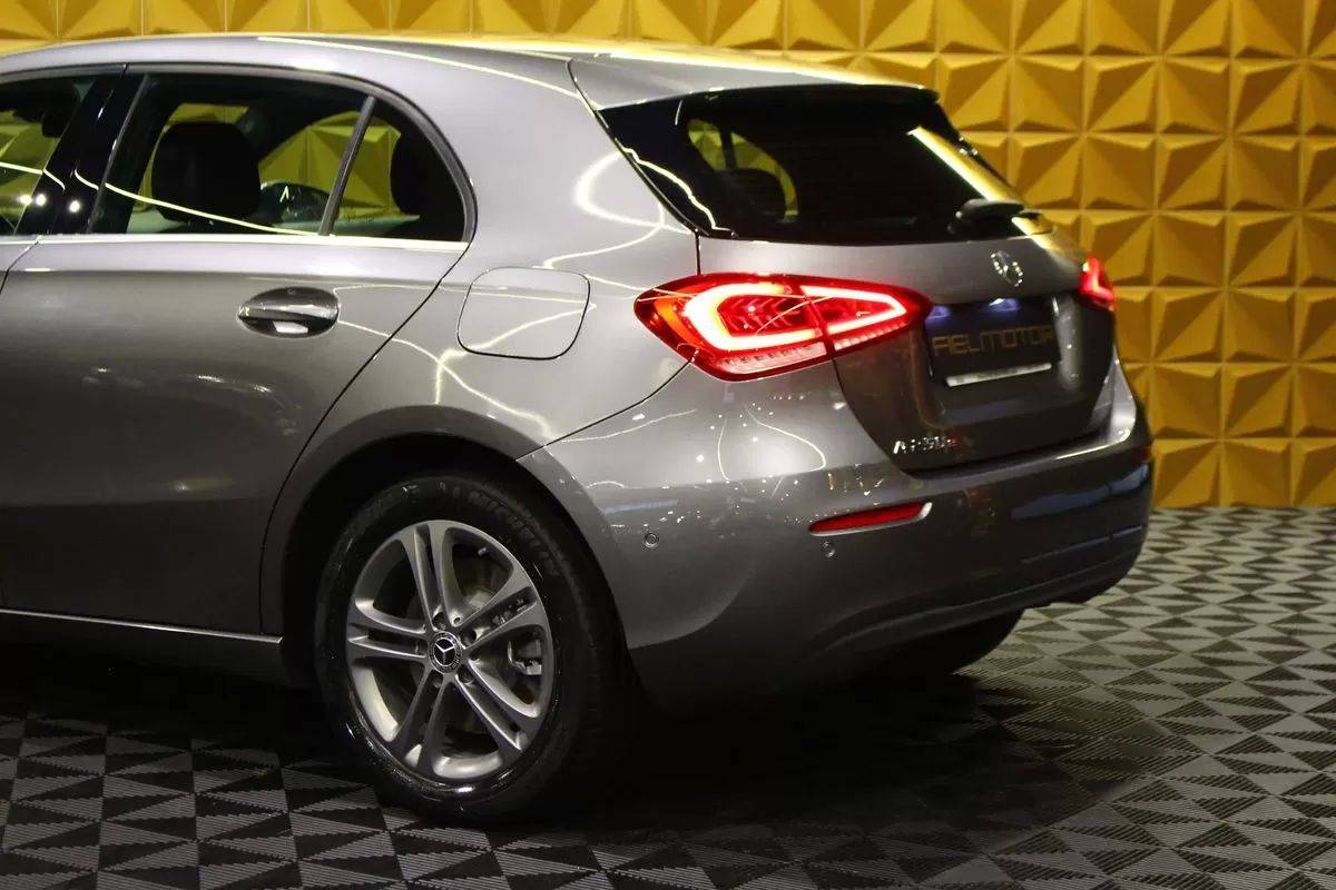 mercedes-benz-classe-a-2020-hibrido-1332cc