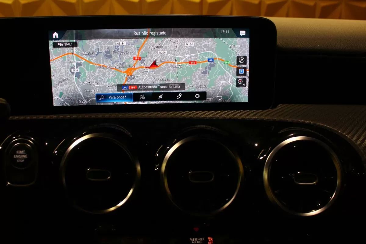 mercedes-benz-classe-a-2020-hibrido-1332cc