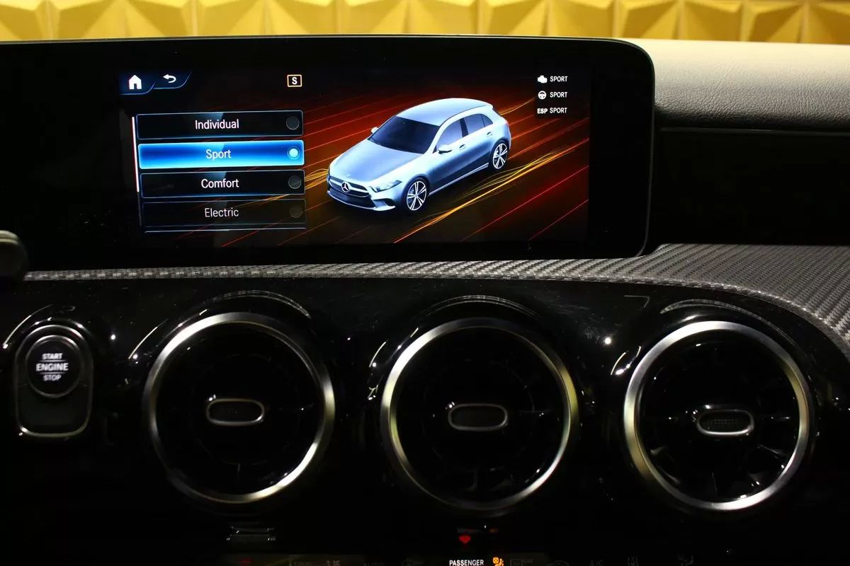 mercedes-benz-classe-a-2020-hibrido-1332cc