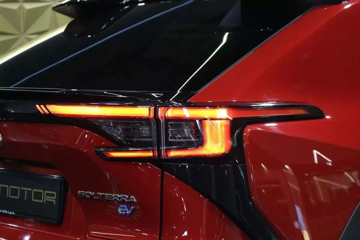 subaru-solterra-2022-eletrico-200cc