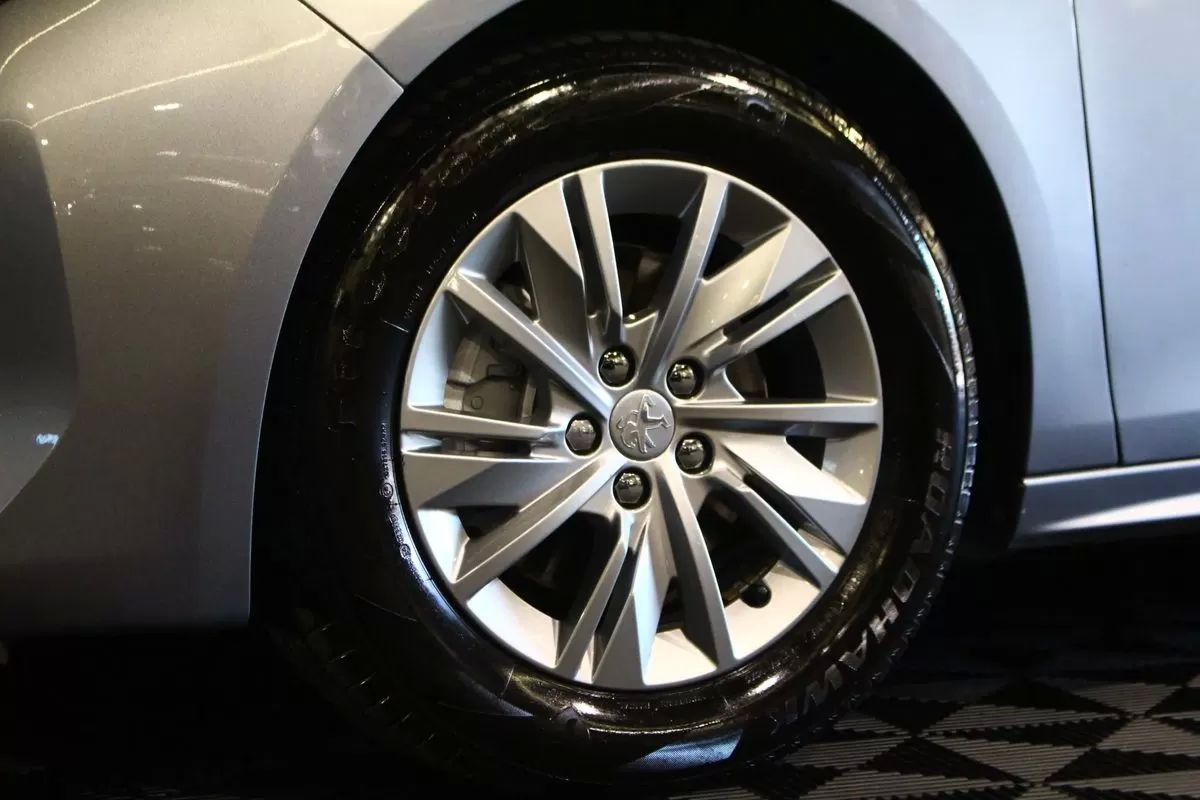 peugeot-508-sw-2021-diesel-1499cc
