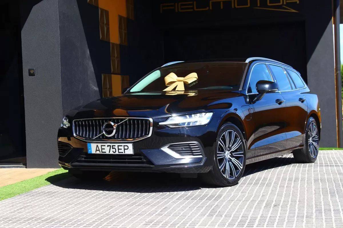 volvo-v60-2020-hibrido-1969cc