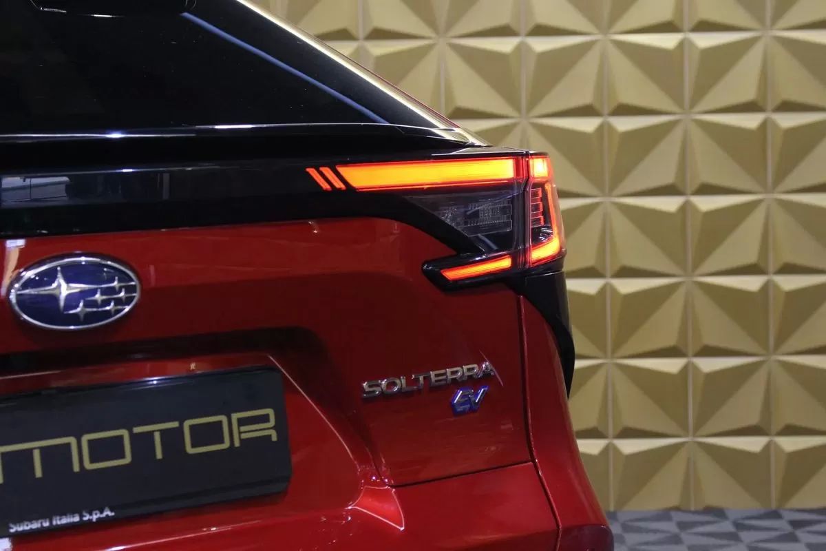 subaru-solterra-2022-eletrico-200cc