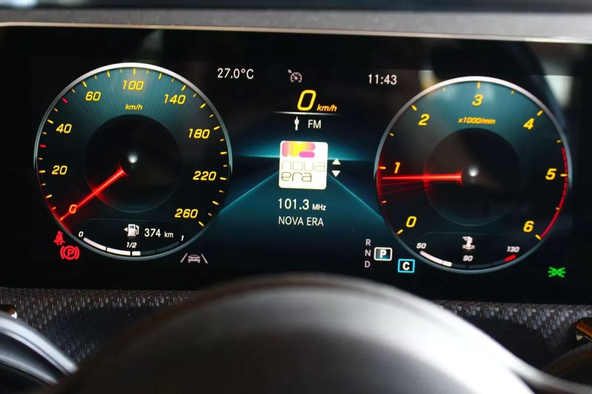mercedes-benz-cla-2020-diesel-1950cc