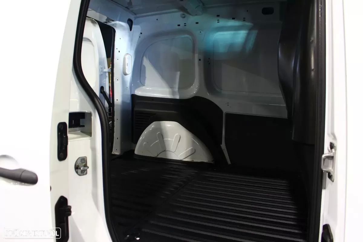 renault-kangoo-2019-diesel-1500cc