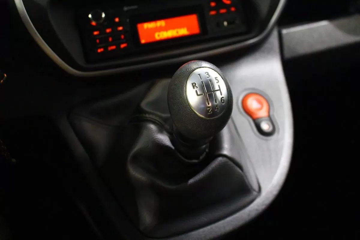 renault-kangoo-2019-diesel-1500cc