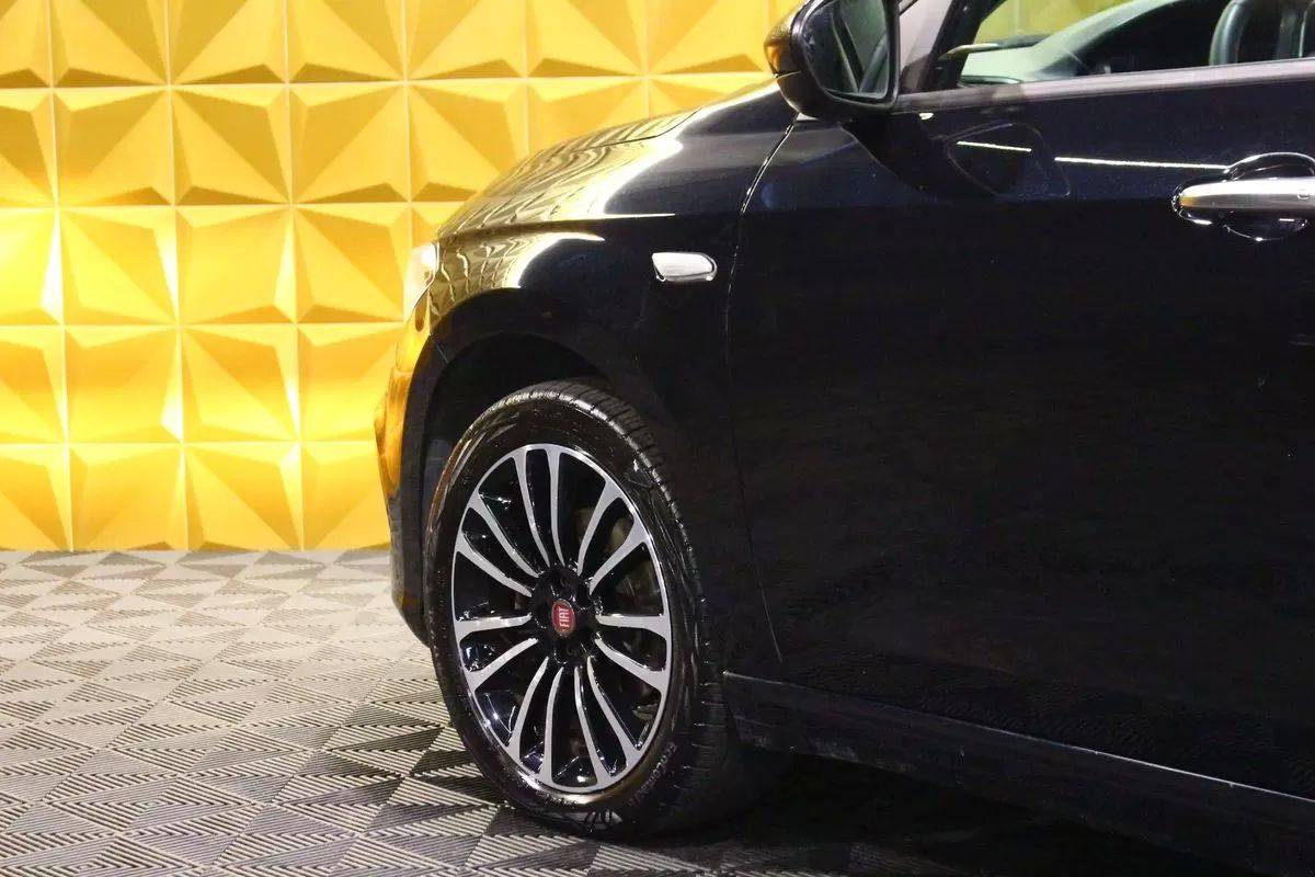 fiat-tipo-station-wagon-2023-diesel-1248cc
