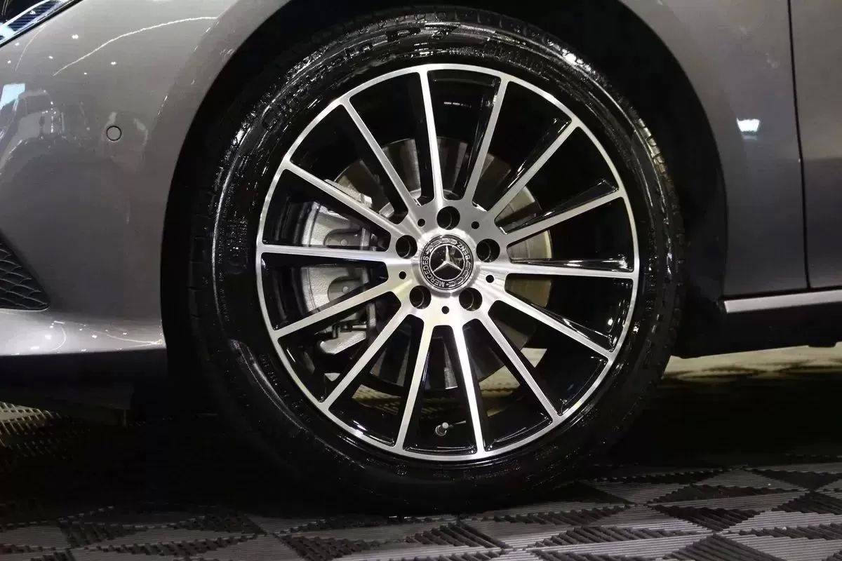 mercedes-benz-cla-2022-hibrido-1332cc