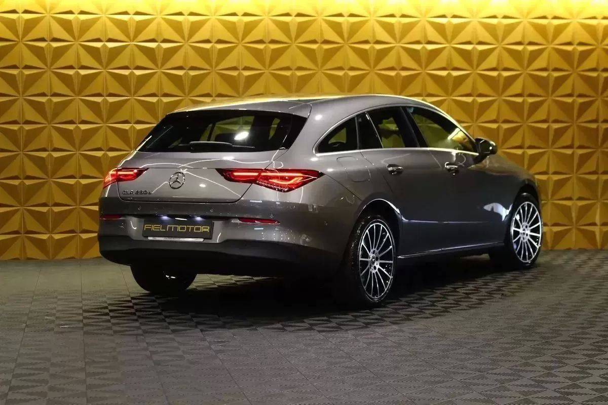 mercedes-benz-cla-2022-hibrido-1332cc
