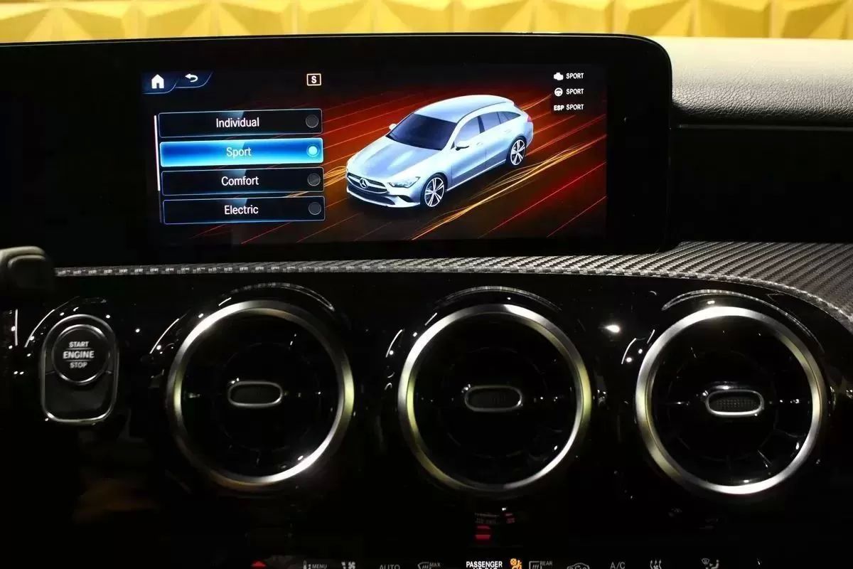 mercedes-benz-cla-2022-hibrido-1332cc